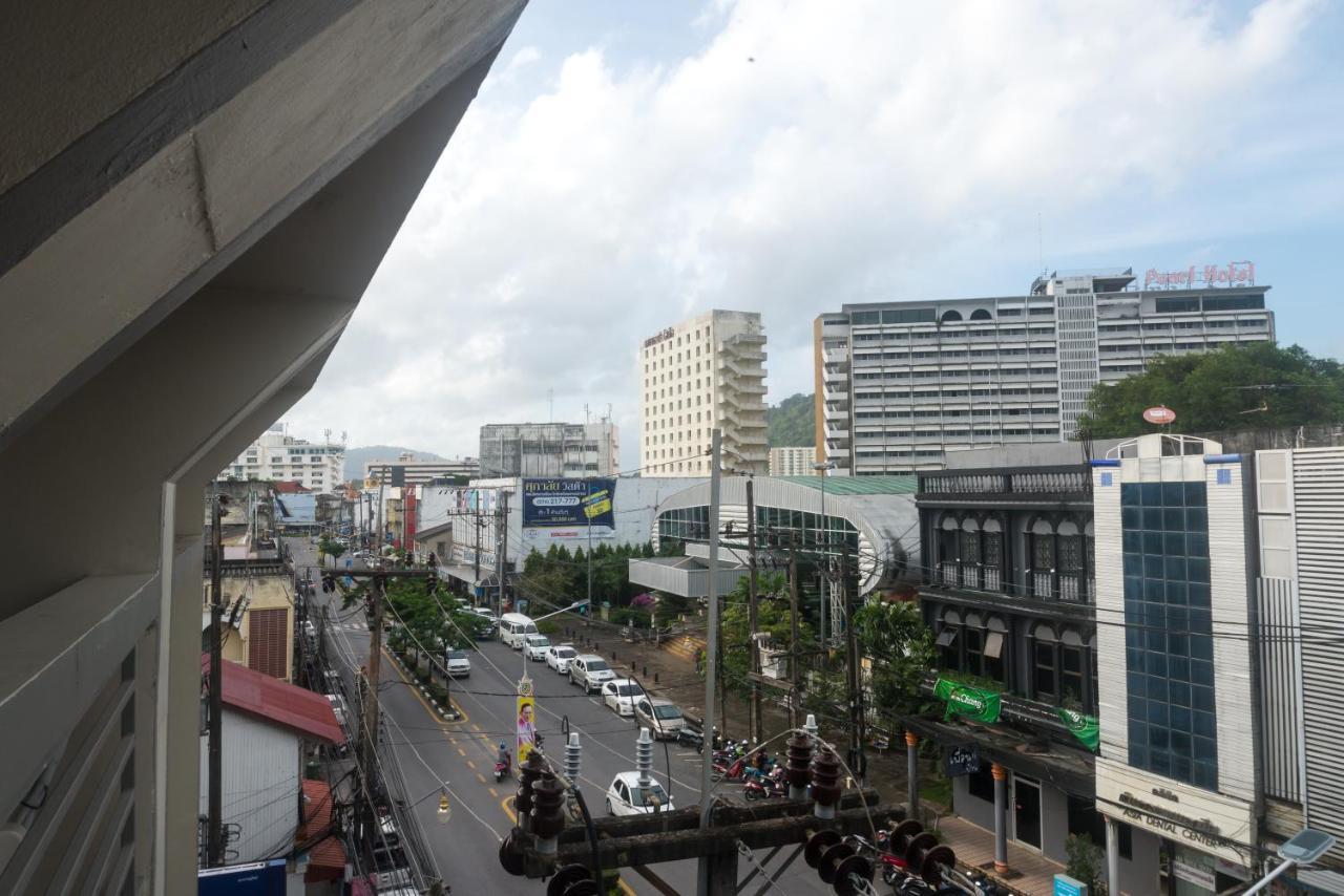 Greenleaf Hostel Phuket Buitenkant foto