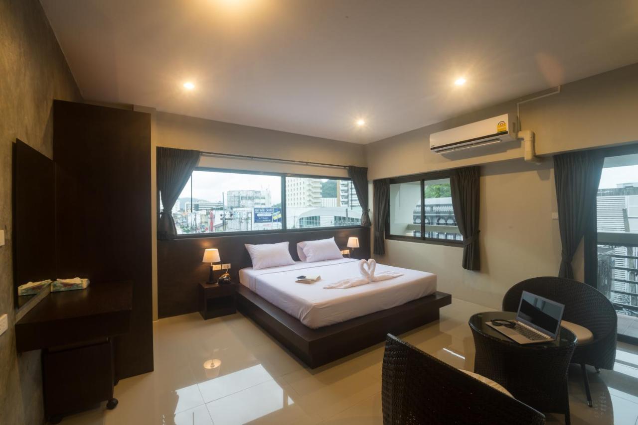 Greenleaf Hostel Phuket Buitenkant foto