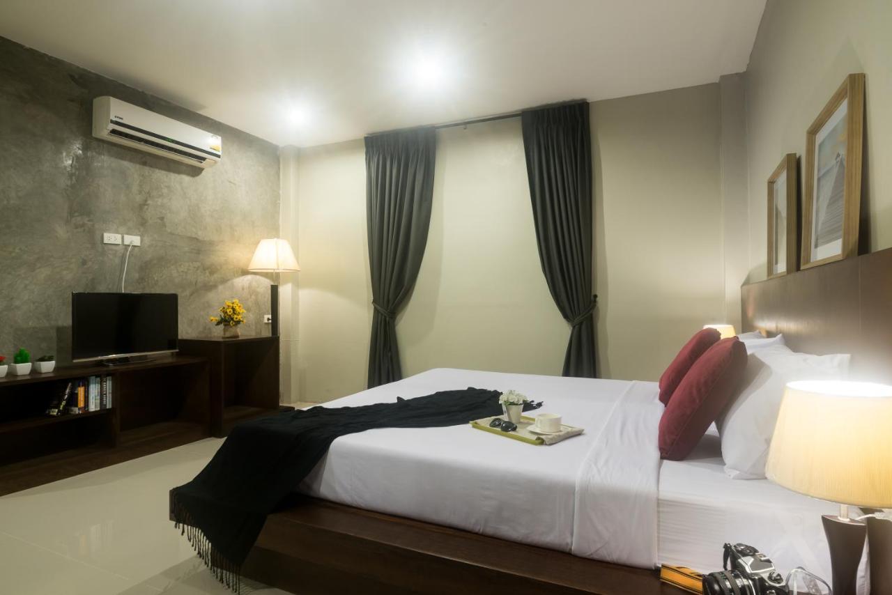 Greenleaf Hostel Phuket Buitenkant foto