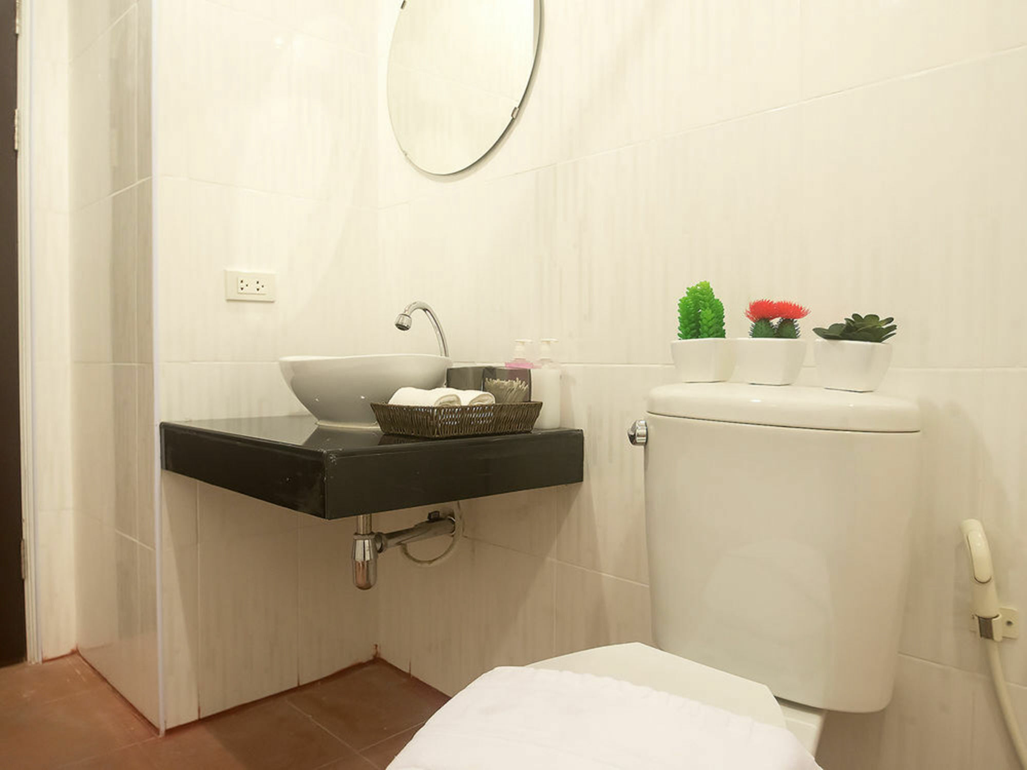 Greenleaf Hostel Phuket Buitenkant foto